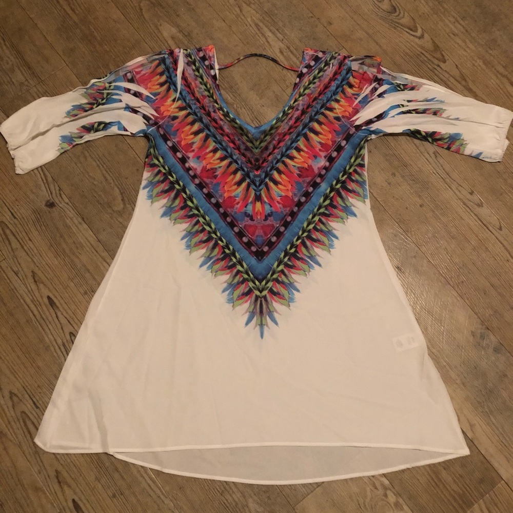 Vibrant Tunic - New Without Tags!